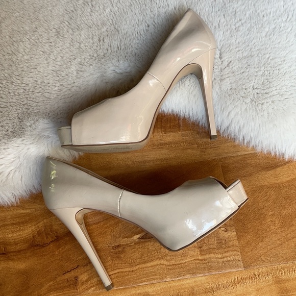 Guess | Nude Patent Peep Toe Heels | 8 - Picture 3 of 16